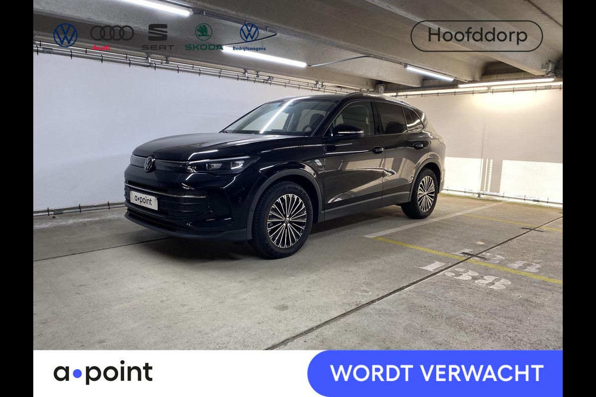 Volkswagen Tiguan 1.5 eTSI Life Edition 130 pk Automaat (DSG) | Navigatie | Elektr. trekhaak | Stoelverwarming | Parkeersensoren | 18"LM velgen  Achteruitrijcamera |