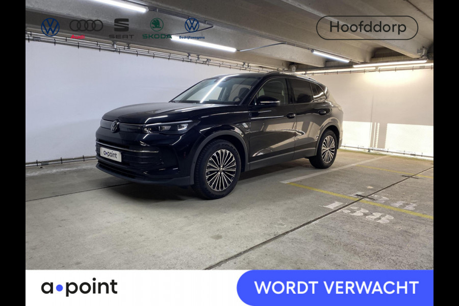 Volkswagen Tiguan 1.5 eTSI Life Edition 130 pk Automaat (DSG) | Navigatie | Elektr. trekhaak | Stoelverwarming | Parkeersensoren | 18"LM velgen  Achteruitrijcamera |