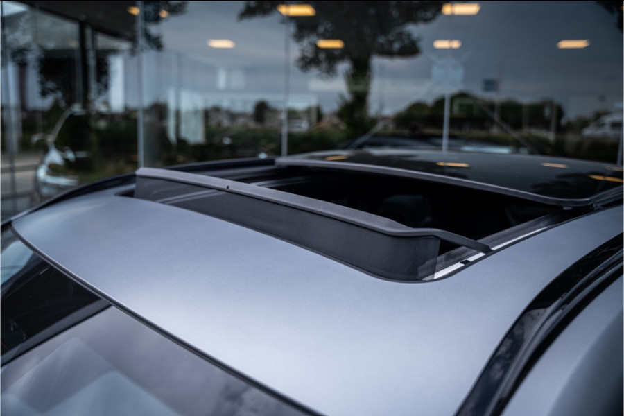 BMW X1 xDrive30e ** Panodak ** Innovation ** Driving Assistant NP 74K ** 1.800kg trekgewicht!