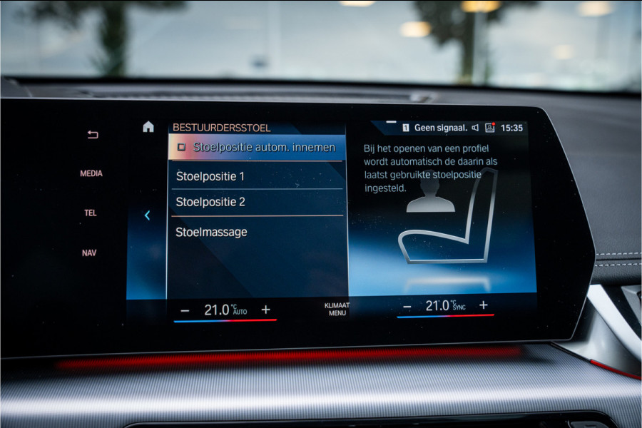 BMW X1 xDrive30e ** Panodak ** Innovation ** Driving Assistant NP 74K ** 1.800kg trekgewicht!
