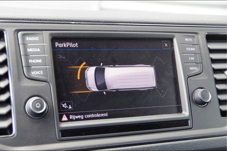 Volkswagen Crafter 2.0 TDI L3H3 140PK LED, ADAPT. CRUISE, CARPLAY, AIRCO, VOORRUIT VERWARMING, NL AUTO, NAP