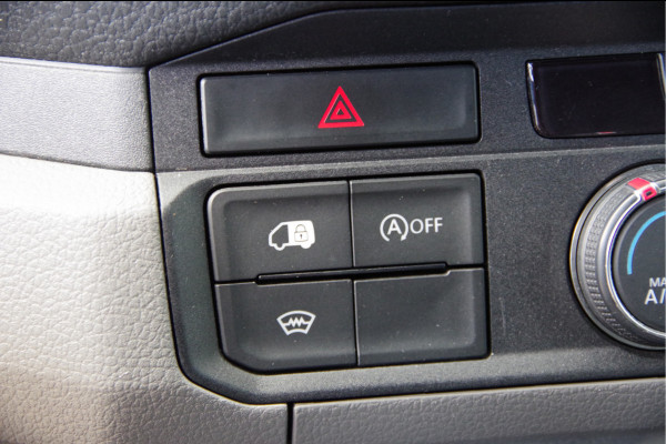 Volkswagen Crafter 2.0 TDI L3H3 140PK LED, ADAPT. CRUISE, CARPLAY, AIRCO, VOORRUIT VERWARMING, NL AUTO, NAP