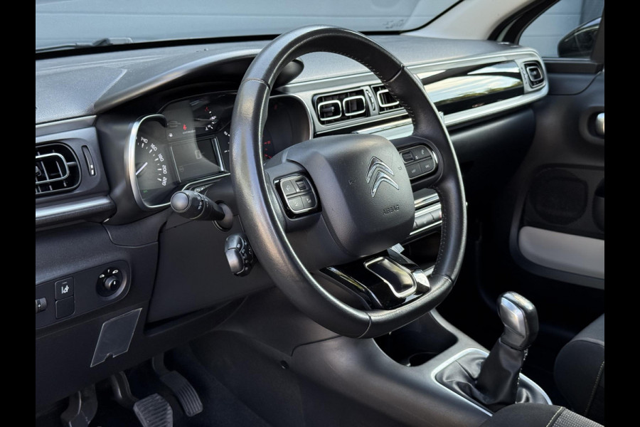 Citroën C3 1.2 PureTech Shine Navi,Clima,Cruise,Camera,Trekhaak,PDC,N.A.P,APK tot 05-2026