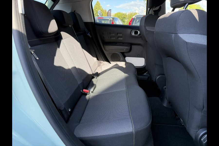 Citroën C3 1.2 PureTech Shine Navi,Clima,Cruise,Camera,Trekhaak,PDC,N.A.P,APK tot 05-2026