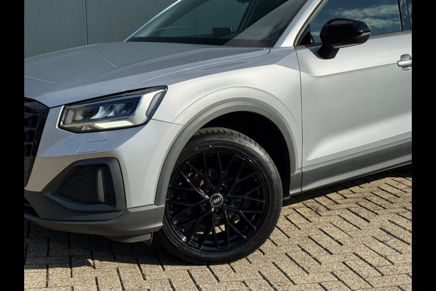 Audi Q2 35 TFSI Pro Line * Navigatie * Cruise Control * Parkeersensoren * 18 inch velgen * Audi Q2 35 TFSI Pro Line * Navigatie * Cruise Control * Parkeersensoren * 18 inch velgen *