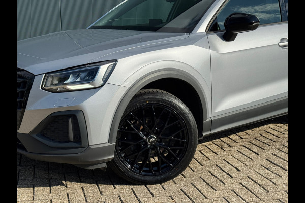 Audi Q2 35 TFSI Pro Line * Navigatie * Cruise Control * Parkeersensoren * 18 inch velgen * Audi Q2 35 TFSI Pro Line * Navigatie * Cruise Control * Parkeersensoren * 18 inch velgen *