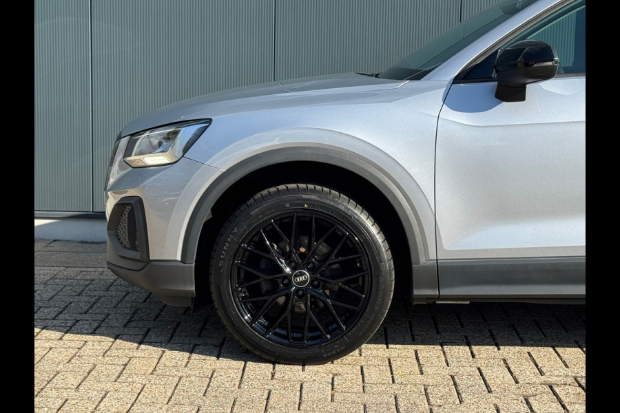 Audi Q2 35 TFSI Pro Line * Navigatie * Cruise Control * Parkeersensoren * 18 inch velgen * Audi Q2 35 TFSI Pro Line * Navigatie * Cruise Control * Parkeersensoren * 18 inch velgen *