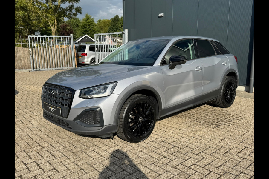 Audi Q2 35 TFSI Pro Line * Navigatie * Cruise Control * Parkeersensoren * 18 inch velgen * Audi Q2 35 TFSI Pro Line * Navigatie * Cruise Control * Parkeersensoren * 18 inch velgen *