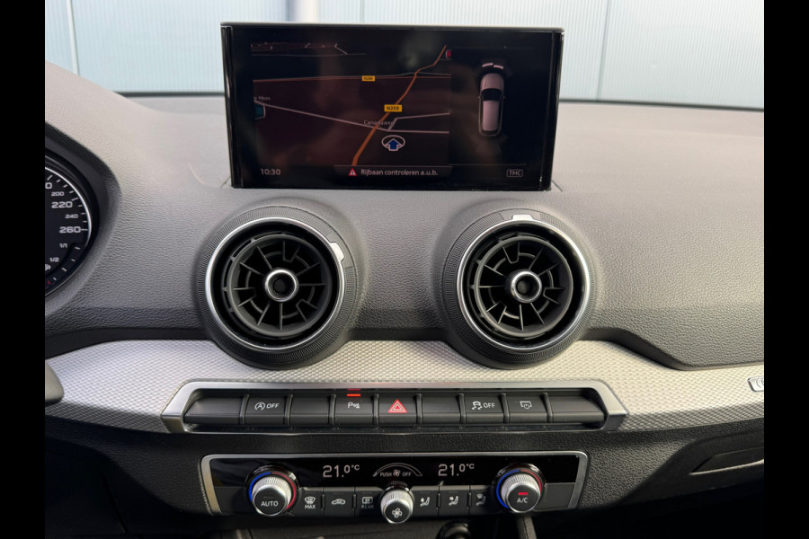 Audi Q2 35 TFSI Pro Line * Navigatie * Cruise Control * Parkeersensoren * 18 inch velgen * Audi Q2 35 TFSI Pro Line * Navigatie * Cruise Control * Parkeersensoren * 18 inch velgen *