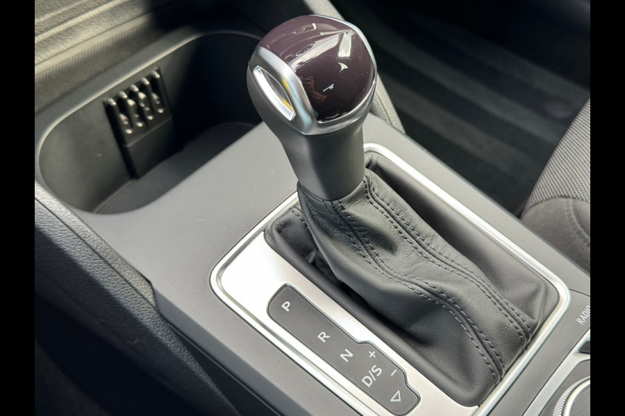 Audi Q2 35 TFSI Pro Line * Navigatie * Cruise Control * Parkeersensoren * 18 inch velgen * Audi Q2 35 TFSI Pro Line * Navigatie * Cruise Control * Parkeersensoren * 18 inch velgen *