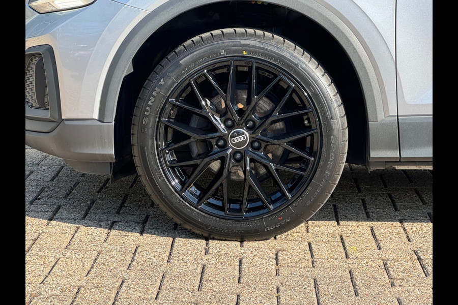 Audi Q2 35 TFSI Pro Line * Navigatie * Cruise Control * Parkeersensoren * 18 inch velgen * Audi Q2 35 TFSI Pro Line * Navigatie * Cruise Control * Parkeersensoren * 18 inch velgen *