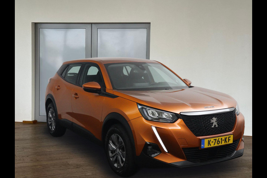 Peugeot 2008 1.2 PureTech Blue*NAVI*CAM*HAAK*ECC*CRUISE*CARPLAY