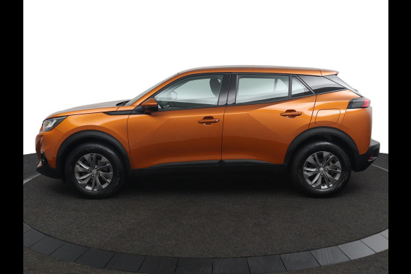 Peugeot 2008 1.2 PureTech Blue*NAVI*CAM*HAAK*ECC*CRUISE*CARPLAY