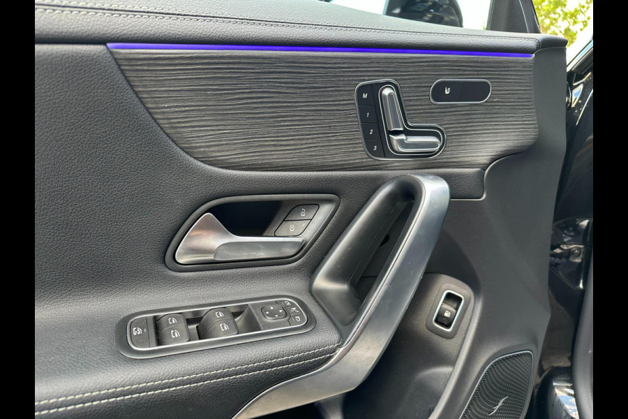 Mercedes-Benz CLA-Klasse 250 e Star Edition AMG Line l PANO l SFEERVERL.