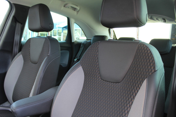 Opel Crossland X 1.2 Turbo 110PK Innovation | Automaat | Trekhaak | BLIS | Navigatie | Winterpack