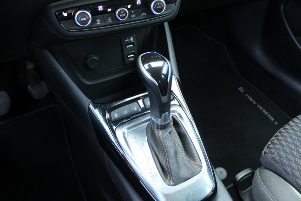 Opel Crossland X 1.2 Turbo 110PK Innovation | Automaat | Trekhaak | BLIS | Navigatie | Winterpack