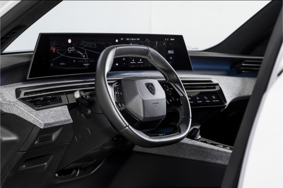 Peugeot 3008 1.2 Hybrid 145 GT | Dig. Cockpit | Adapt. Cruise | Stoel-+stuurverw. | PDC | Camera | NAV+App. Connect | ECC | 19" LM | Afn. Trekhaak | 0026