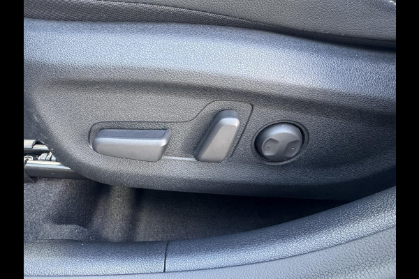 Kia Niro 1.6 GDi Hybrid ExecutiveLine | Nederlandse dealeronderhouden auto "Navigatie | Stoel en stuur verwarming | Stoelventilatie | Schuifkanteldak |