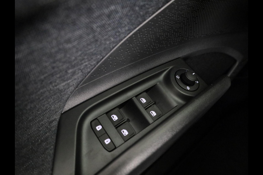 Škoda Elroq 85 Business Edition Tour 286 pk | Business Upgrade Pakket - CLEVER | Wegklapbare trekhaak | Bagage scheidingsnet