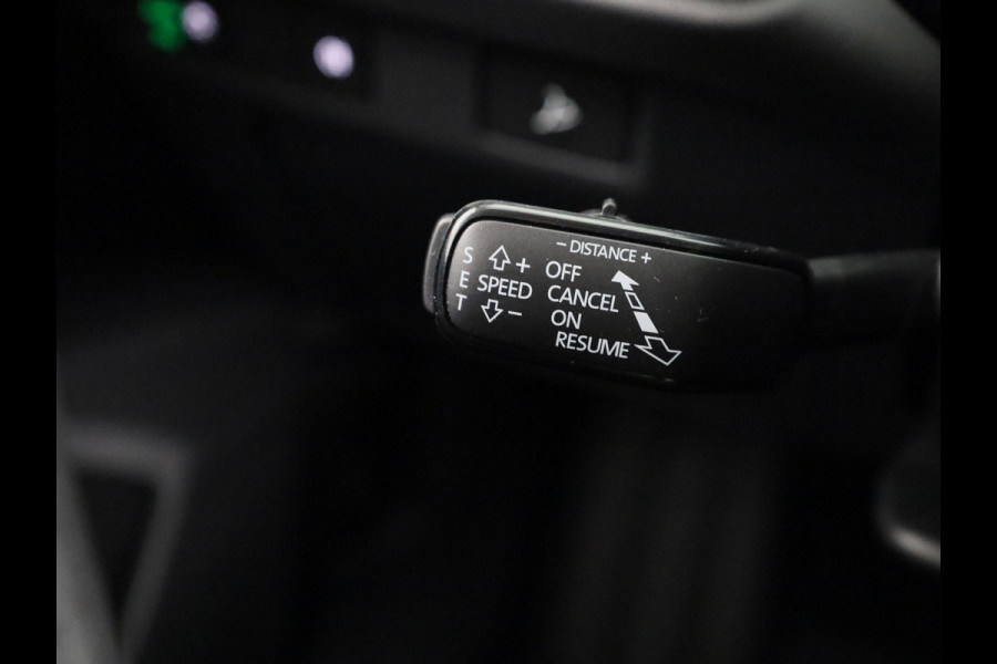 Škoda Elroq 85 Business Edition Tour 286 pk | Business Upgrade Pakket - CLEVER | Wegklapbare trekhaak | Bagage scheidingsnet