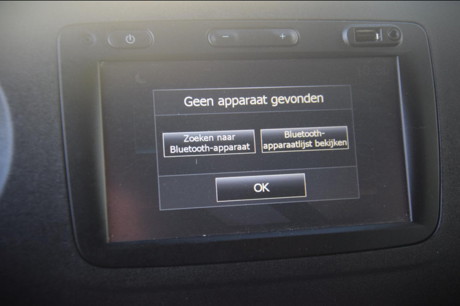 Renault Master T35 2.3 dCi KRISMAR DUBBEL CABINE EN ZADELKAMER (HORSE TRUCKS)
