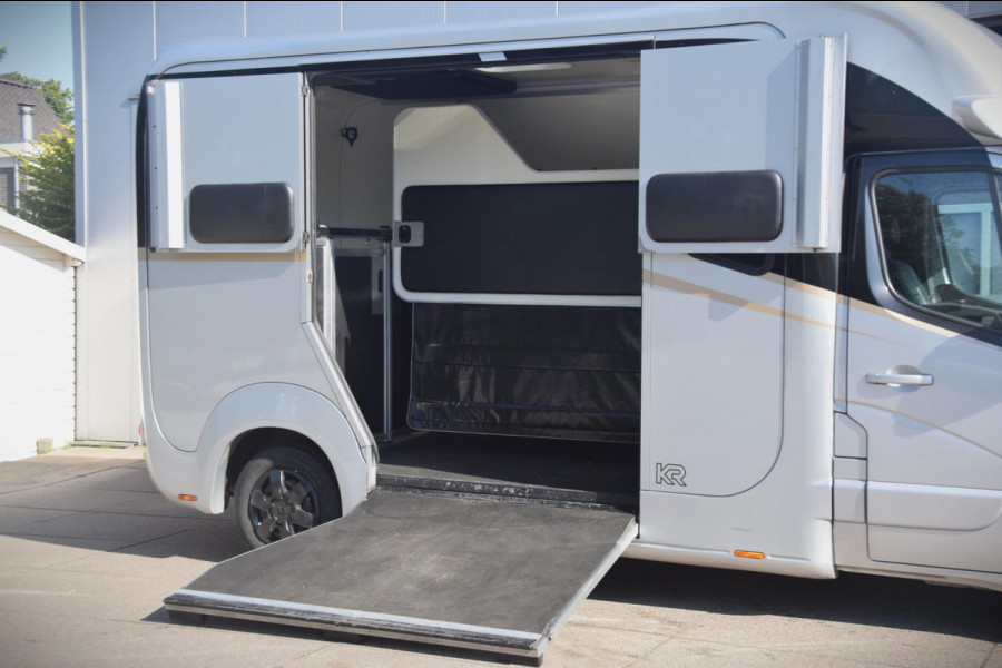 Renault Master T35 2.3 dCi KRISMAR DUBBEL CABINE EN ZADELKAMER (HORSE TRUCKS)