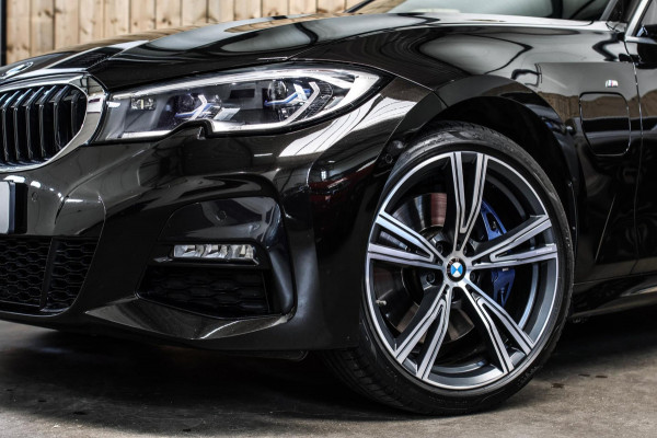 BMW 3-serie 330e M-Sport *Schuifdak*H/K*Individual*Comforttoegang*