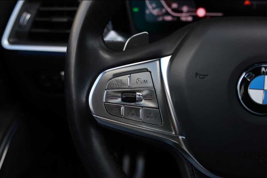BMW 3-serie 330e M-Sport *Schuifdak*H/K*Individual*Comforttoegang*