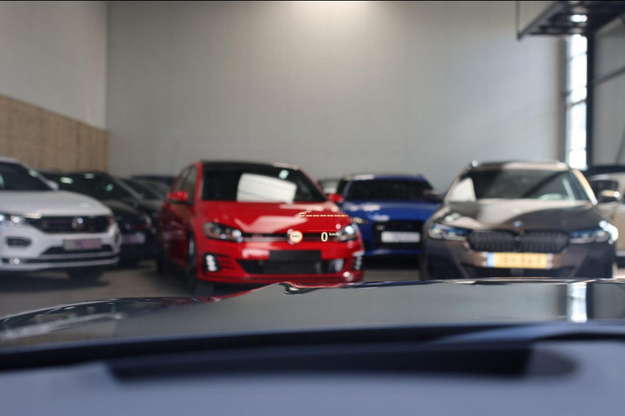 BMW 3-serie 330e M-Sport *Schuifdak*H/K*Individual*Comforttoegang*