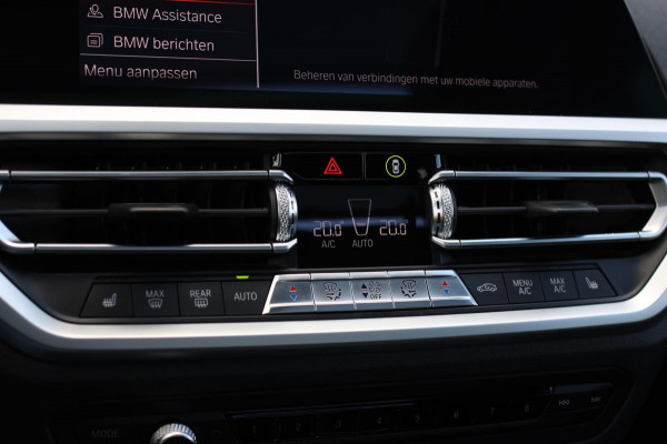 BMW 3-serie 330e M-Sport *Schuifdak*H/K*Individual*Comforttoegang*