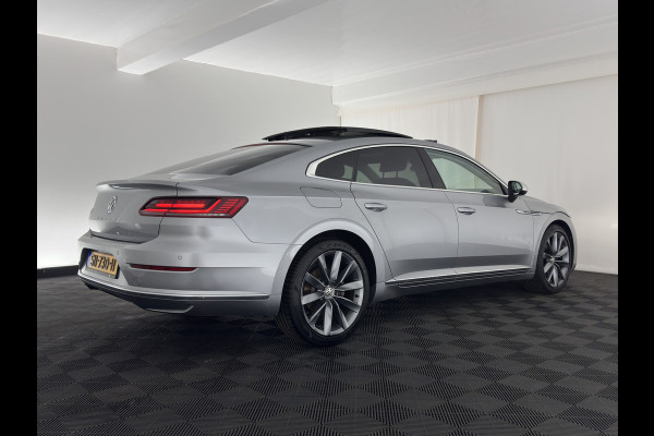 Volkswagen Arteon 2.0 TDI Elegance Business (INCL-BTW) Aut. *PANO | LEATHER-ALCANTARA | FULL-LED | DIGI-COCKPIT | CAMERA | KEYLESS | NAVI-FULLMAP |  ADAPTIVE-CRUISE | PRIVACY-GLASS | HEATED-COMFORTSEATS | 19''ALU*