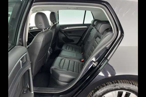Volkswagen e-Golf E-DITION (INCL.BTW) *HEAT-PUMP | LUXURY-LEATHER | FULL-LED | DIGI-COCKPIT | NAVI-FULLMAP | HEATED-SPORTSEATS | CAMERA | DAB+ | AMBIENT-LIGHT | 16''ALU*