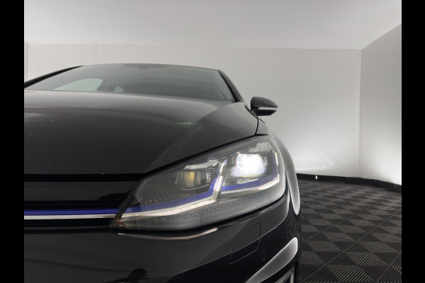 Volkswagen e-Golf E-DITION (INCL.BTW) *HEAT-PUMP | LUXURY-LEATHER | FULL-LED | DIGI-COCKPIT | NAVI-FULLMAP | HEATED-SPORTSEATS | CAMERA | DAB+ | AMBIENT-LIGHT | 16''ALU*