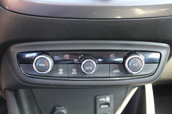 Opel Crossland X 1.2 Turbo Innovation | Navigatie | Cruise control | Start/stop | Keyless entry |