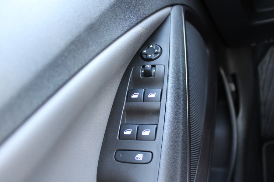 Opel Crossland X 1.2 Turbo Innovation | Navigatie | Cruise control | Start/stop | Keyless entry |