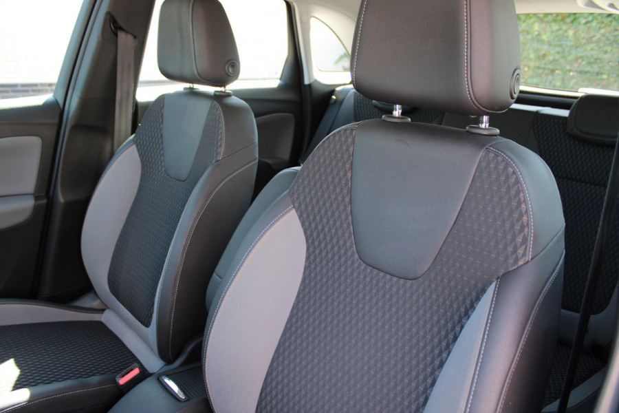 Opel Crossland X 1.2 Turbo Innovation | Navigatie | Cruise control | Start/stop | Keyless entry |