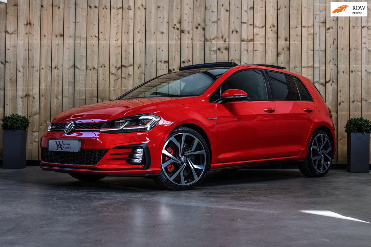 Volkswagen Golf 2.0 TSI GTI Performance *Pano*DCC*Dynaudio*Camera*Standkachel* Volkswagen Golf 2.0 TSI GTI Performance *Pano*DCC*Dynaudio*Camera*Standkachel*