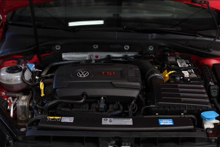 Volkswagen Golf 2.0 TSI GTI Performance *Pano*DCC*Dynaudio*Camera*Standkachel*