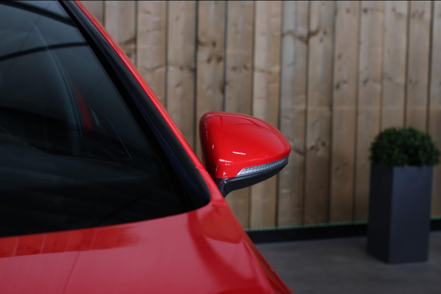 Volkswagen Golf 2.0 TSI GTI Performance *Pano*DCC*Dynaudio*Camera*Standkachel*