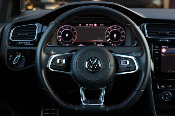 Volkswagen Golf 2.0 TSI GTI Performance *Pano*DCC*Dynaudio*Camera*Standkachel*