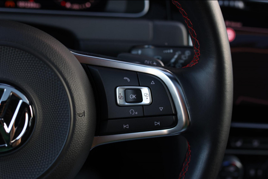 Volkswagen Golf 2.0 TSI GTI Performance *Pano*DCC*Dynaudio*Camera*Standkachel*