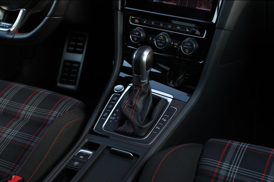 Volkswagen Golf 2.0 TSI GTI Performance *Pano*DCC*Dynaudio*Camera*Standkachel*
