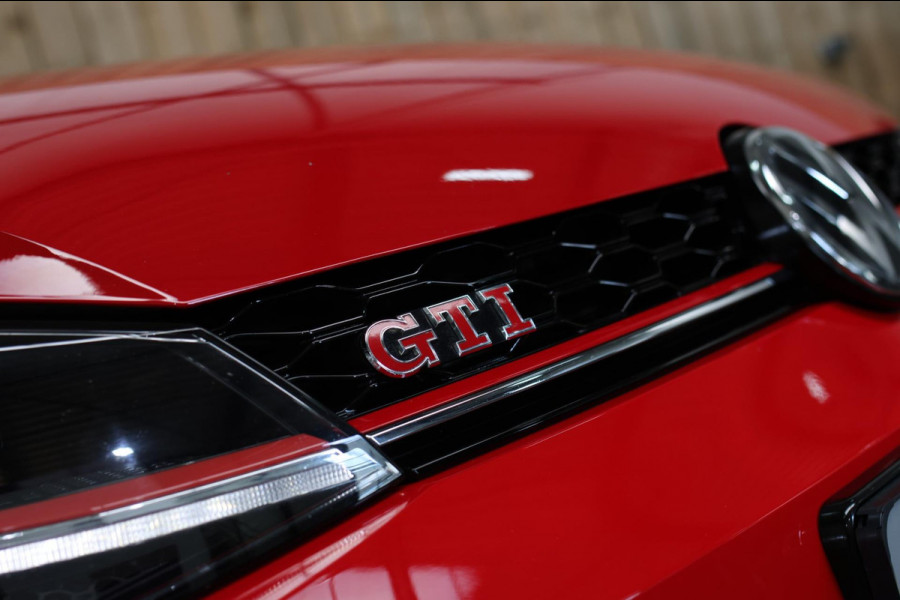 Volkswagen Golf 2.0 TSI GTI Performance *Pano*DCC*Dynaudio*Camera*Standkachel*