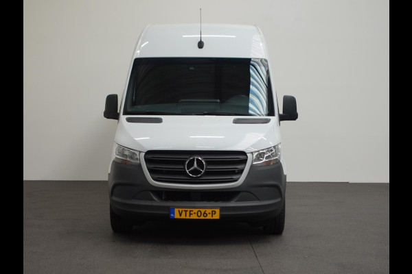 Mercedes-Benz Sprinter 211 CDI L2H2 Aut-9 FWD Airco Cruise Control Navi MBUX Camera PDC VA