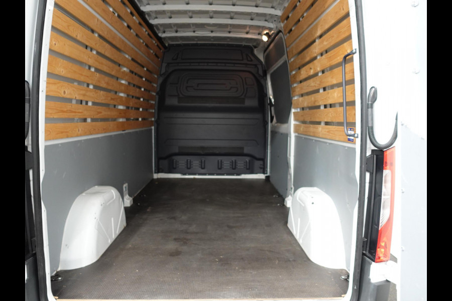Mercedes-Benz Sprinter 211 CDI L2H2 Aut-9 FWD Airco Cruise Control Navi MBUX Camera PDC VA