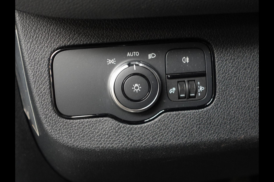 Mercedes-Benz Sprinter 211 CDI L2H2 Aut-9 FWD Airco Cruise Control Navi MBUX Camera PDC VA