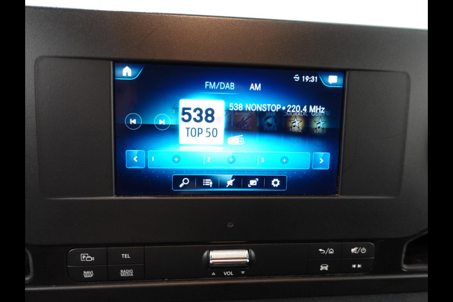 Mercedes-Benz Sprinter 211 CDI L2H2 Aut-9 FWD Airco Cruise Control Navi MBUX Camera PDC VA