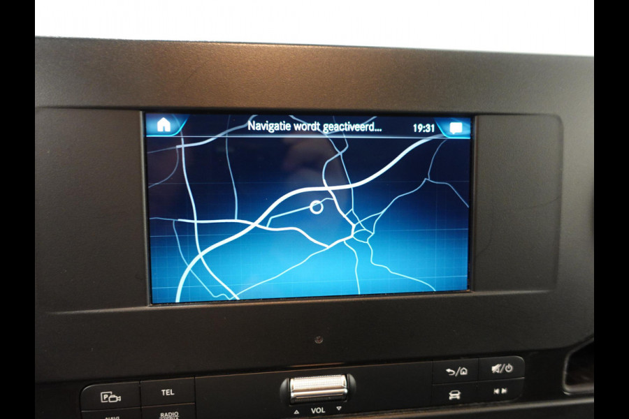 Mercedes-Benz Sprinter 211 CDI L2H2 Aut-9 FWD Airco Cruise Control Navi MBUX Camera PDC VA
