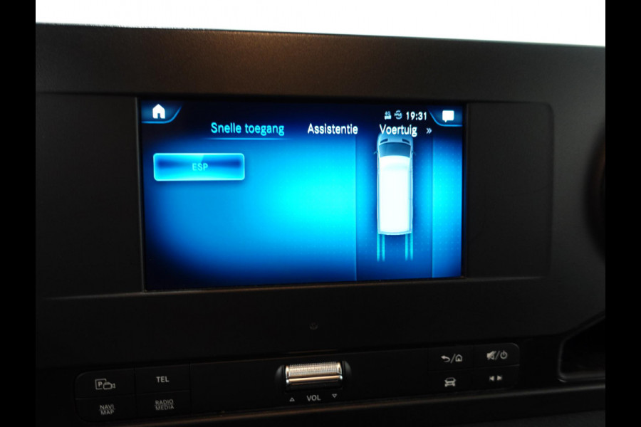 Mercedes-Benz Sprinter 211 CDI L2H2 Aut-9 FWD Airco Cruise Control Navi MBUX Camera PDC VA
