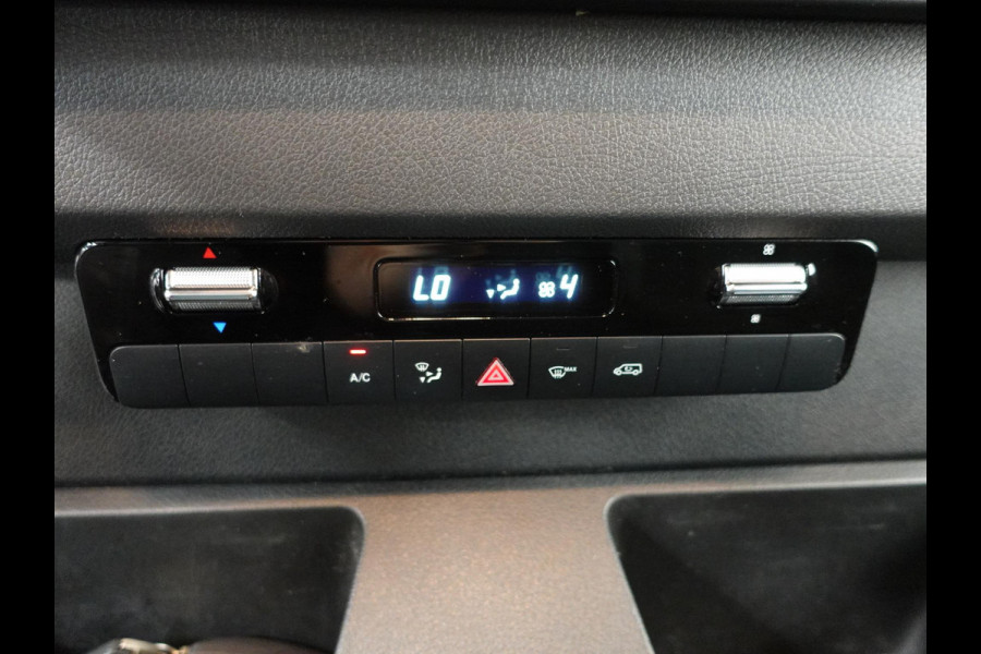 Mercedes-Benz Sprinter 211 CDI L2H2 Aut-9 FWD Airco Cruise Control Navi MBUX Camera PDC VA